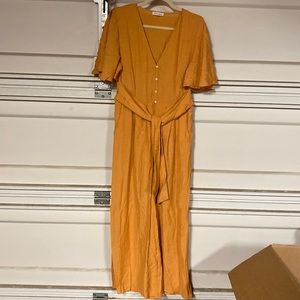 Beautiful, wide leg jumpsuit